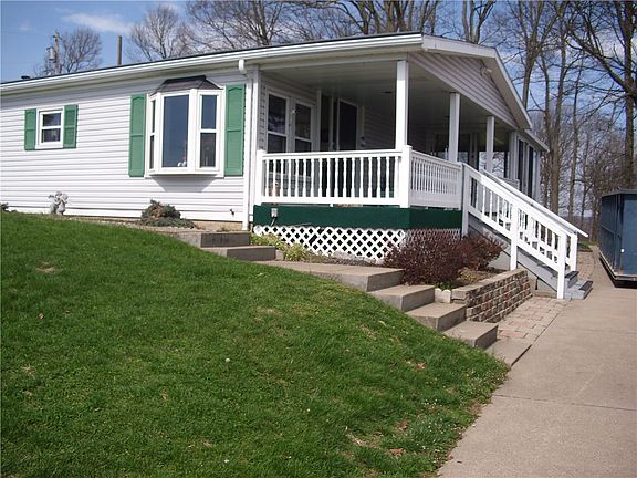 3rd image of 340 Deerfield Rd S