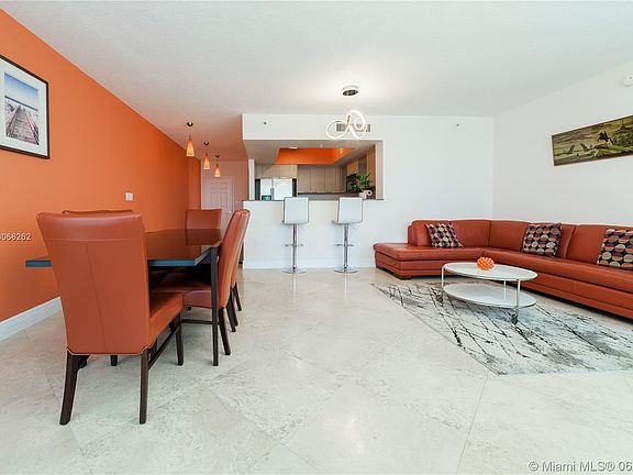 5th image of 16699 Collins Ave APT 4007