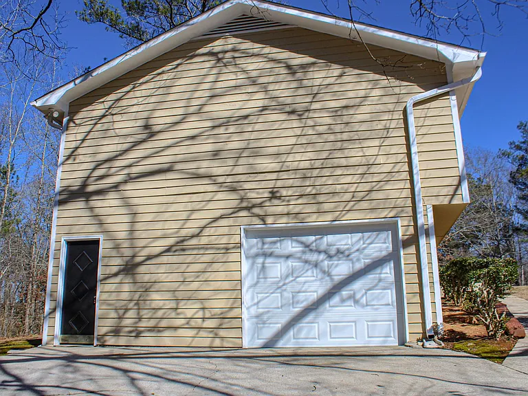 2968 Tara Woods Dr — Photo 23