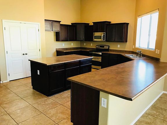 incredible kitchen