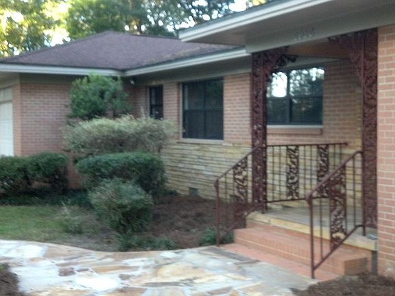 3rd image of 2956 Noland St
