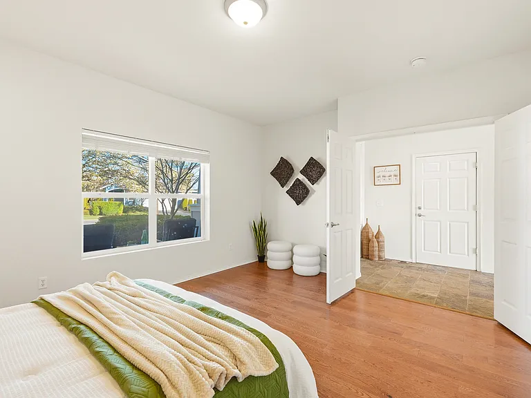 14284 High Meadows Rd SE — Photo 22