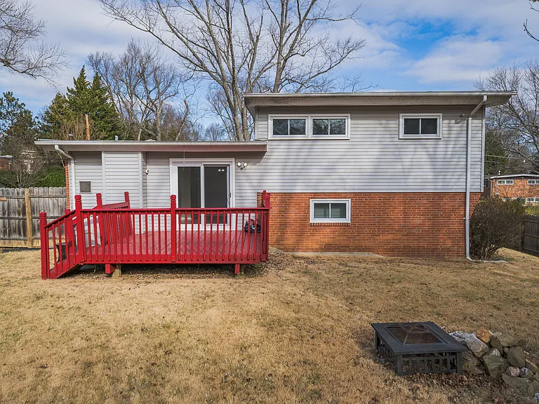 2303 Pinneberg Ave — Photo 51