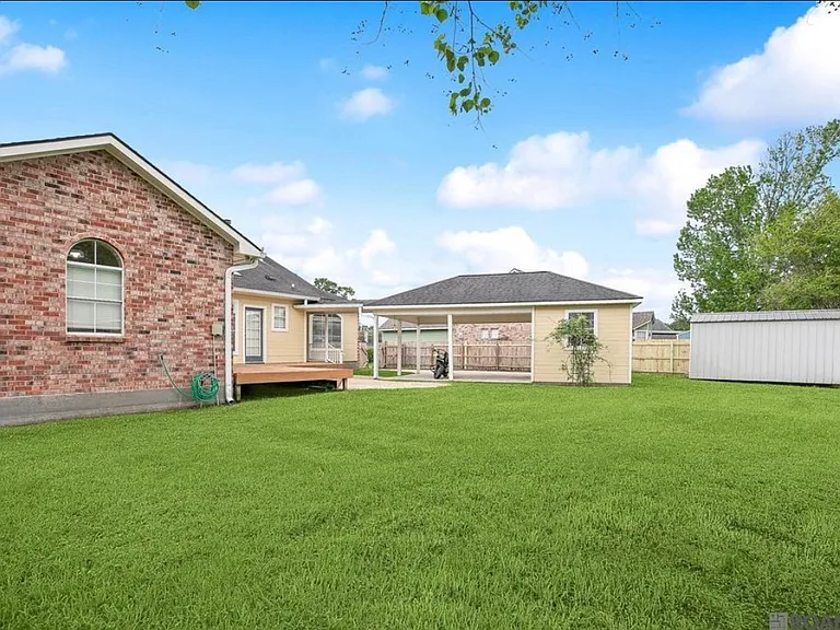 3983 Hemlock St — Photo 20