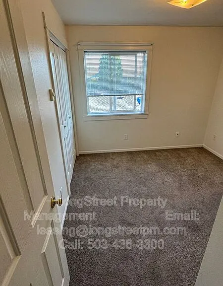 1927 NW Highland Dr — Photo 26