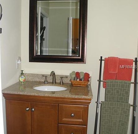 5th image of 21028 Exmore Ave