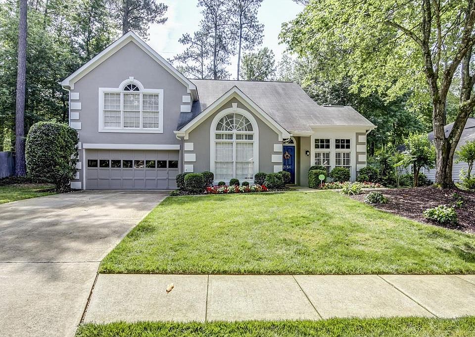 1st image of 2154 Whitehall Dr NE