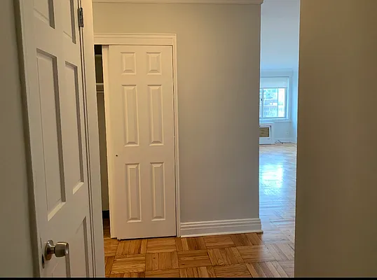 Rented by Stonehenge NYC LLC | media 11