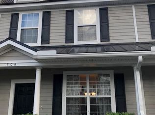 709 Hemingway Cir, Summerville, SC 29483
