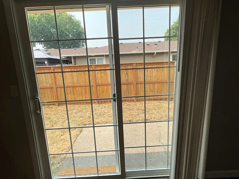 Albany Meadows Apartments — Photo 22