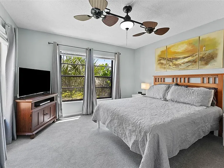 2571 Cyprus Dr #1-101 — Photo 4