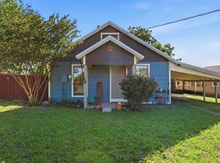 1005 N Oak St, Leonard, TX 75452
