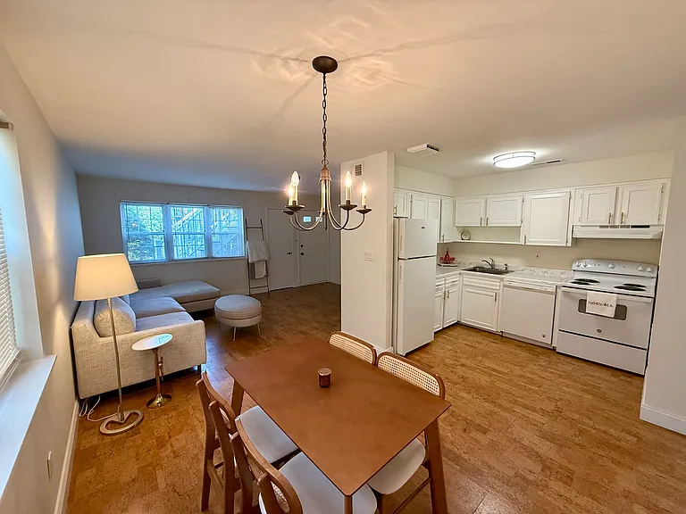 26 Prospect Ave #E10 — Photo 3