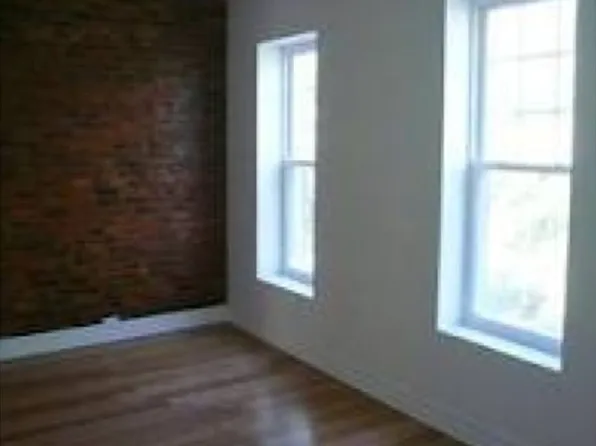 1249 Herkimer St, Brooklyn, NY 11233