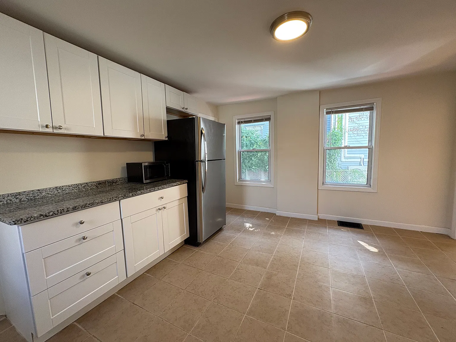 2 bed, $2,800 — Photo 4