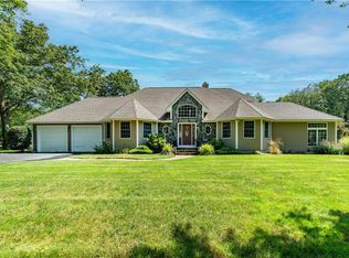 41 Edies Ln, Exeter, RI 02822