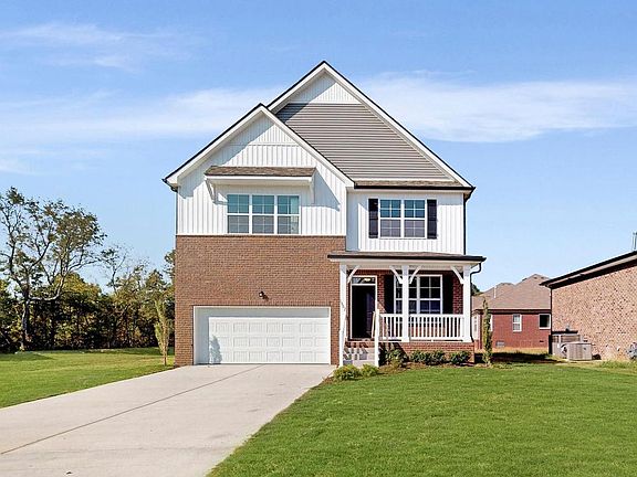2nd image of 1002 Green Meadow Ln