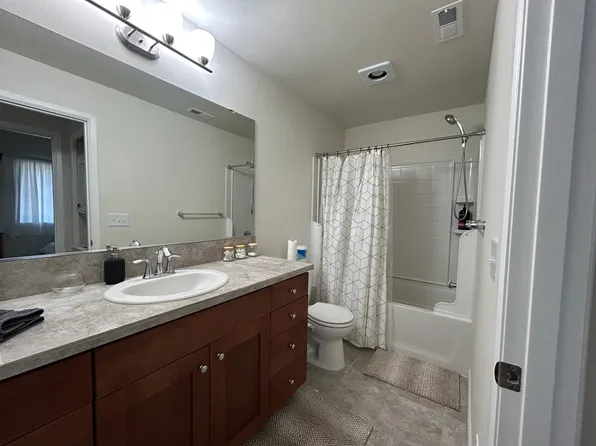 17735 SE 188th Pl #Basement, Renton, WA 98058