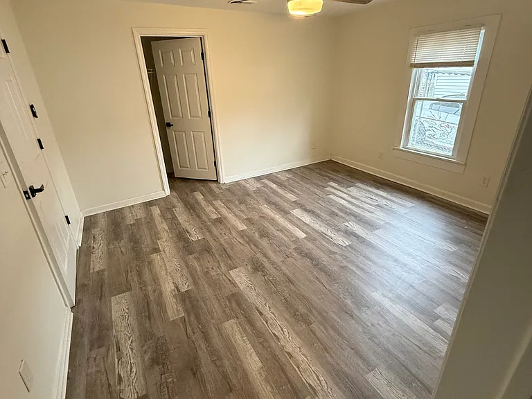 125 Christopher Street Ext — Photo 5