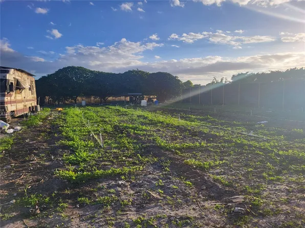 19725 SW 185th Ct, Miami, FL 33187