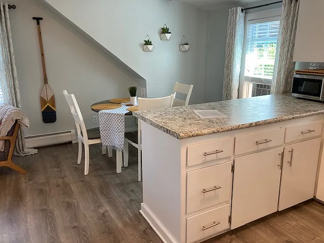 17 Sunset Ave — Photo 17