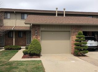 7216 Harbor Dr, Clay, MI 48001