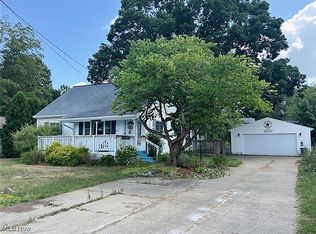 479 Ewart Rd, Akron, OH 44312