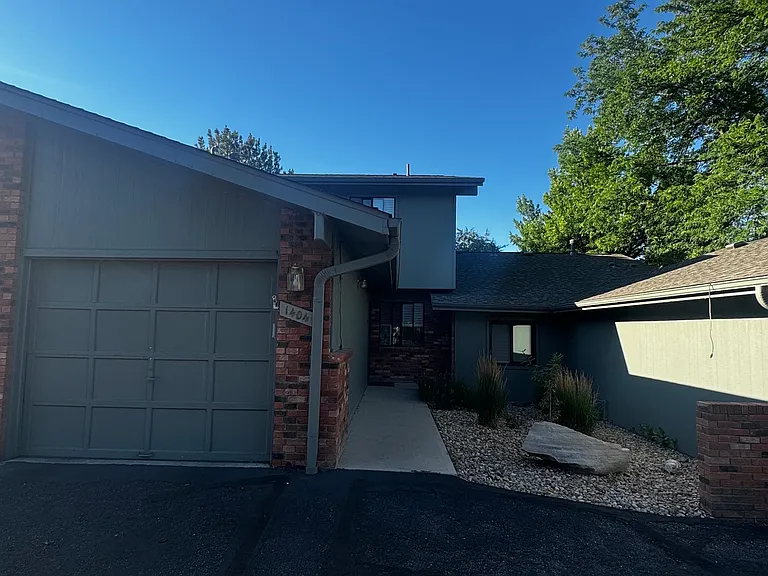 1404 Adriel Dr #1 — Photo 2