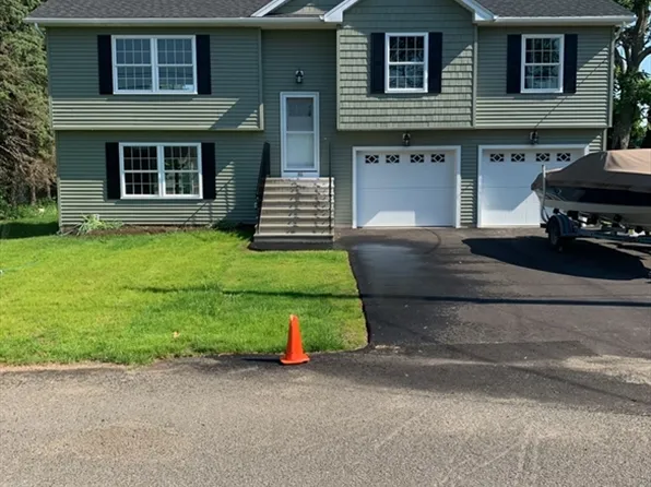 86 Beaumont Ave, Chicopee, MA 01013