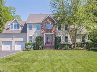 270 Prospect Ave, Morris Plains, NJ 07950