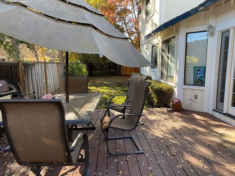 111 Julian Way — Photo 12