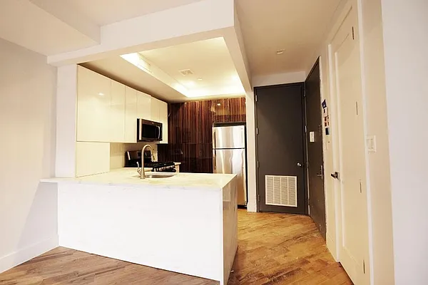 Rented by Keller Williams NYC | media 7