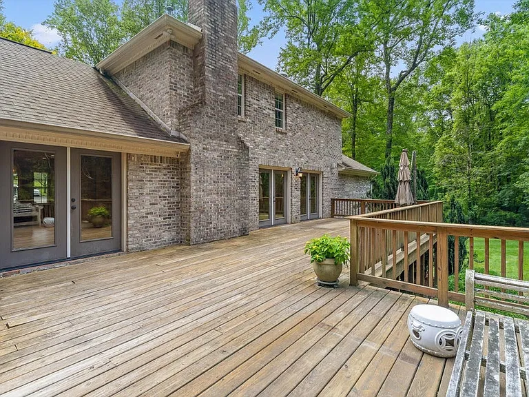 3019 Wingfield Ct — Photo 38