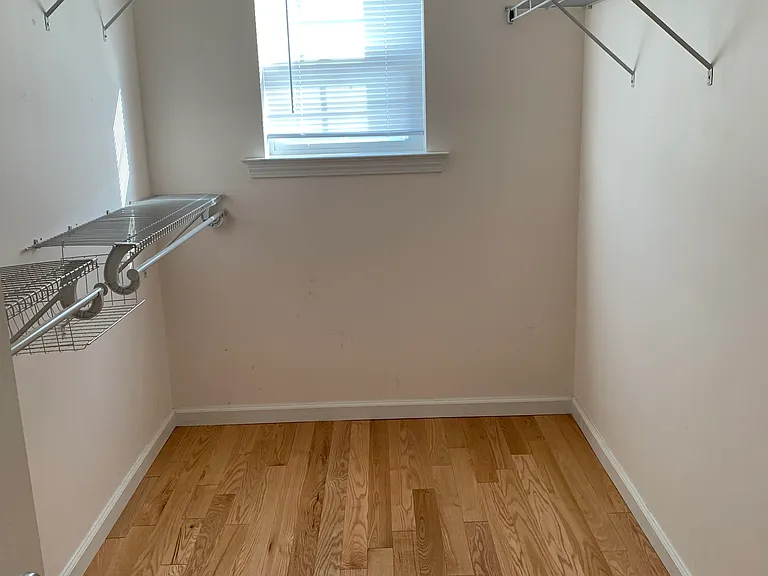 172 Pepin Pl — Photo 5