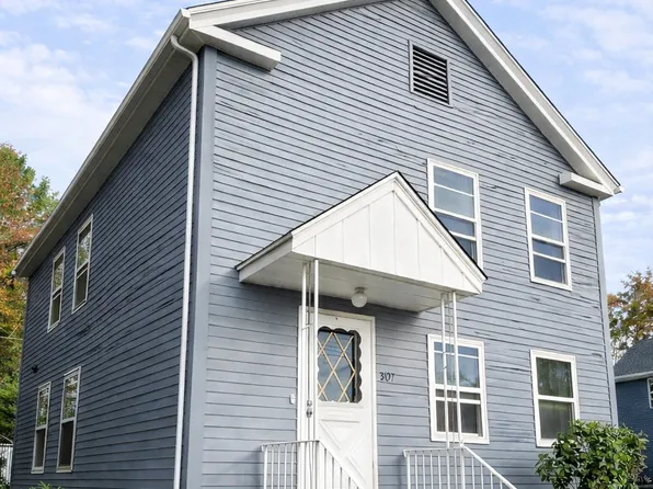 10 Farm Hill Rd, Middletown, CT 06457