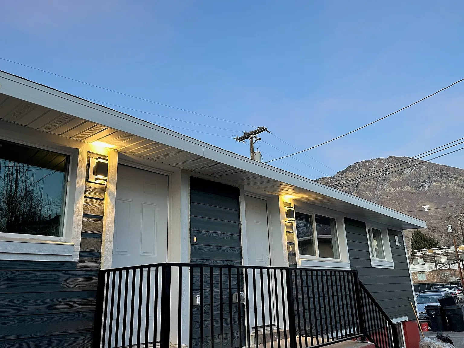 2 bed, 750 sqft, $1,300 — Photo 1