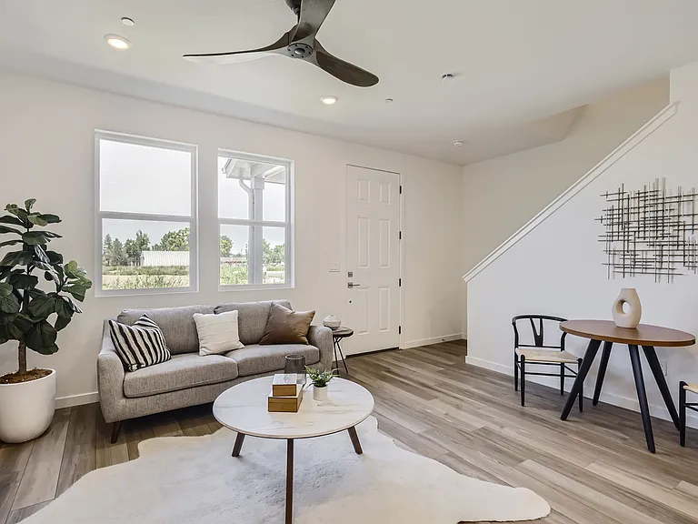 2867 Bear Springs Cir — Photo 5
