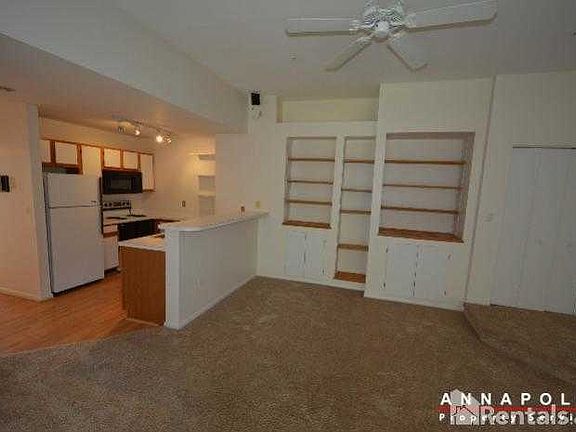 2nd image of 10 Greystone Ct APT K