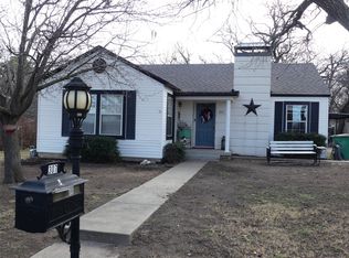 307 Rock St, Bowie, TX 76230