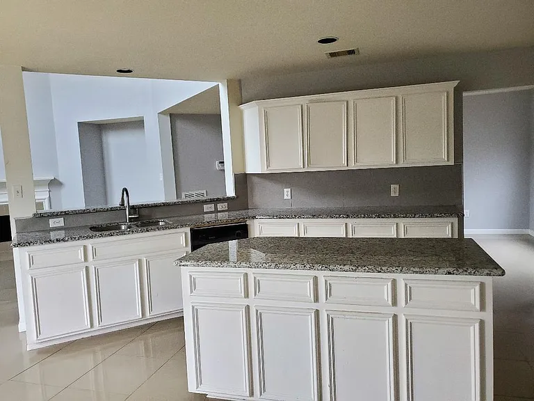 6326 Sunlit Orchard Dr — Photo 10