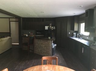 219 Oak Creek Cir, Morton, MS 39117