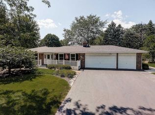 W278N4879 Jessy Ct, Pewaukee, WI 53072