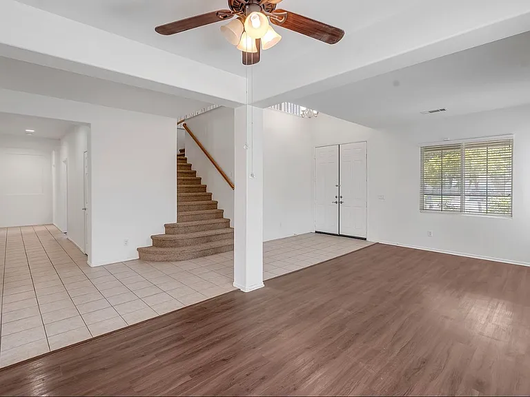 4731 W Avenue J4 — Photo 5