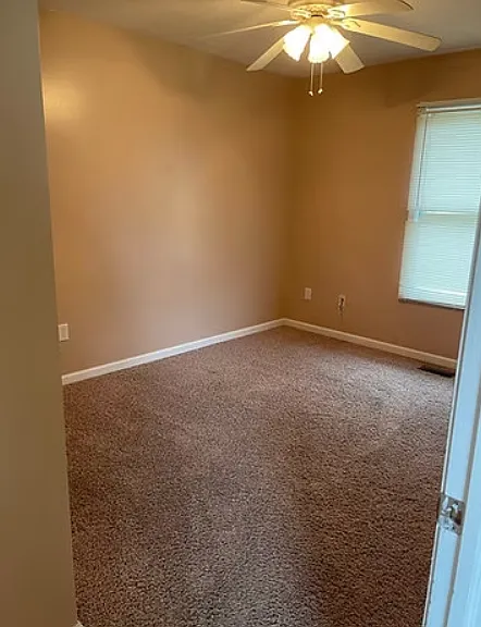 623 S College Ave — Photo 11