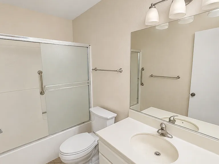 3727 Mesa Oak Ln — Photo 9