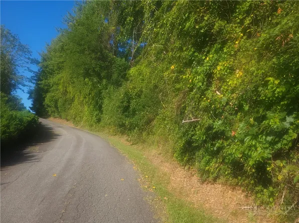 #2 Holly Hill Drive, Sparta, NC 28675