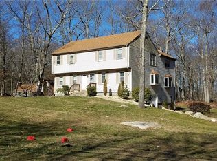 351-353 Rockland Rd, Scituate, RI 02857