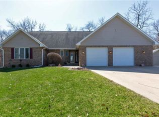 611 Jane St, Waterloo, IA 50701