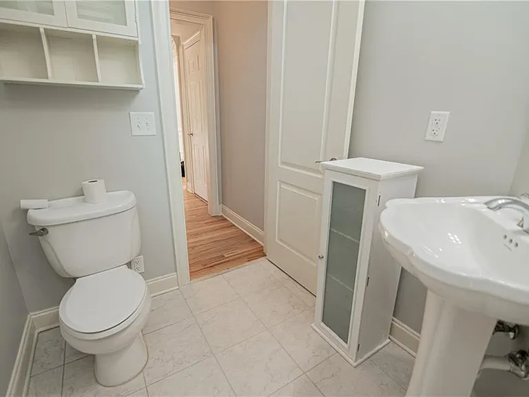 4012 Erin Dr — Photo 36