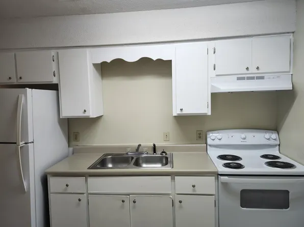 25 6th St, Shalimar, FL